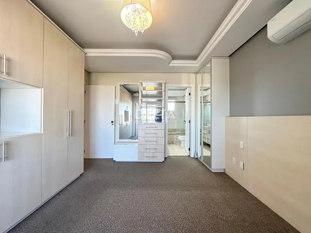 Imagem 16: Apartamento amplo com 122m² de área privativa, 03 quartos, 01 suíte. Bairro Rio Branco