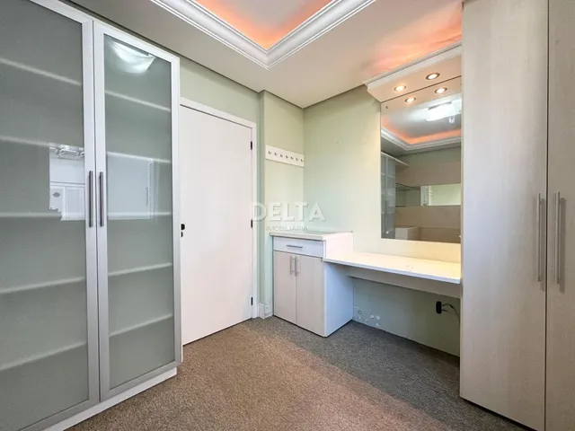 Imagem 15: Apartamento amplo com 122m² de área privativa, 03 quartos, 01 suíte. Bairro Rio Branco