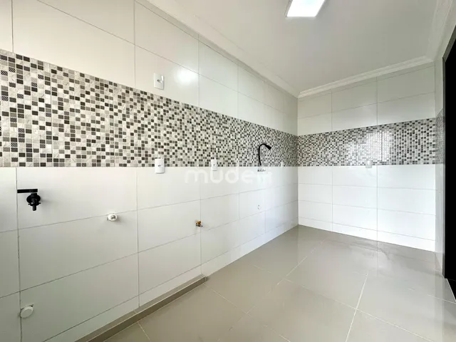 Imagem 5: Apartamento Reformado com 2 Quartos e Condomínio Completo | Guatupê