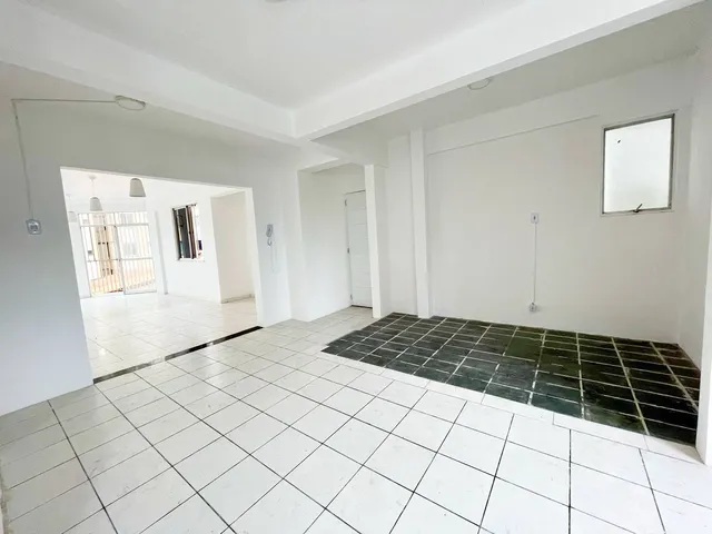 Imagem 2: Edifício Paulina 2 Quartos - Sendo Uma Suíte - 1 Vaga - Venda