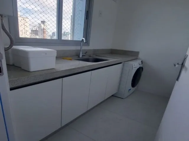 Imagem 7: Espetacular Apartamento de Luxo no Centro de Balneário Camboriú-SC: 4 Quartos, 4