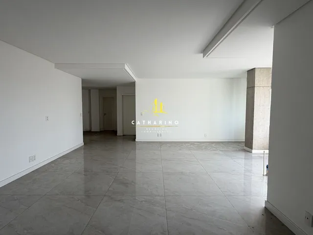 Imagem: O apartamento possui 3 Dormitórios, 3 Suítes, 3