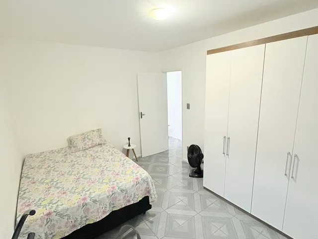 Imagem 5: Apartamento de 2 Quartos na Pituba: 2 Banheiros, 1 Vaga de Garagem, 200M² de Área