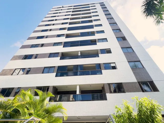 Imagem: O apartamento possui 3 Dormitórios, 1 Suíte, 1 Banheiro,
