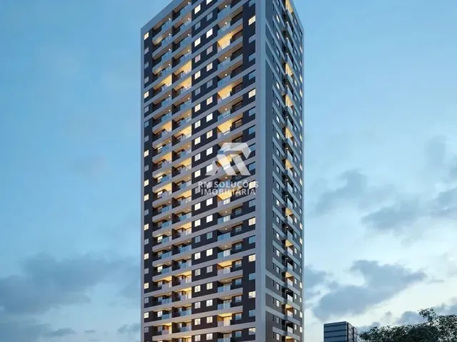 Imagem: O apartamento possui 2 Dormitórios, 1 Suíte, 2 Banheiros,