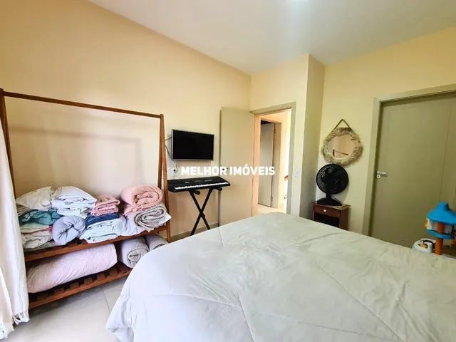 Imagem 10: Casa Duplex á venda com 4 dormitórios localizada na praia Mariscal em Bombinhas