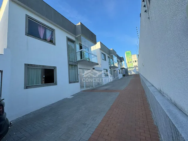 Imagem: Casa 3 Suítes À Venda em Condomínio Fechado
