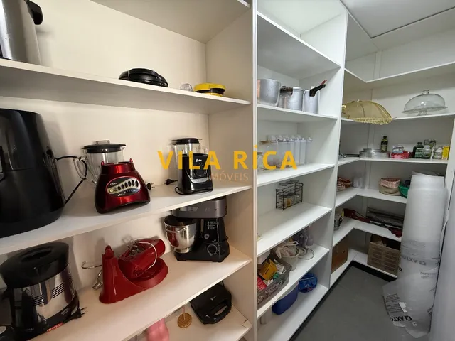 Imagem 4: 5 Dormitórios, 4 Suíte, 6 Banheiro, 2 Vagas na Garagem, 380M² de Área Construída