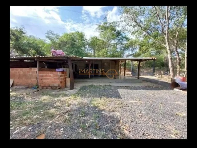 Imagem 8: Rancho à venda no bairro Zona Rural - Araguari/MG