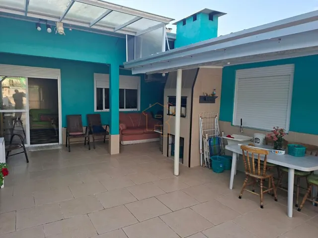 Imagem 4: BELÍSSIMA CASA COM 04 DORMITÓRIOS E PISCINA