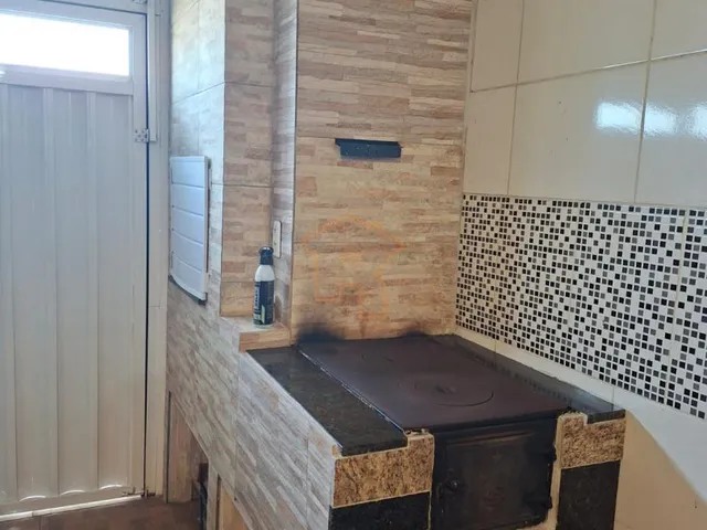 Imagem 10: BELÍSSIMA CASA COM 04 DORMITÓRIOS E PISCINA
