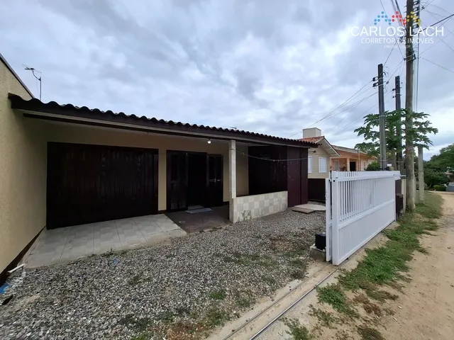 Imagem: Casa à venda no bairro Barranceira - Laguna/SC