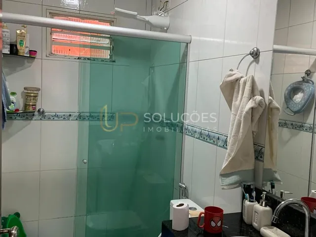 Imagem 13: Casa em Condomínio, Cozinha Planejada, Varanda, Portão Eletrônico, Casa de Apoio