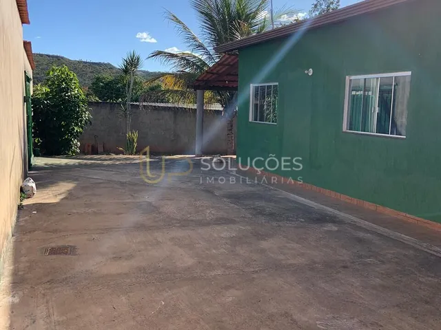 Imagem 14: Casa em Condomínio, Cozinha Planejada, Varanda, Portão Eletrônico, Casa de Apoio