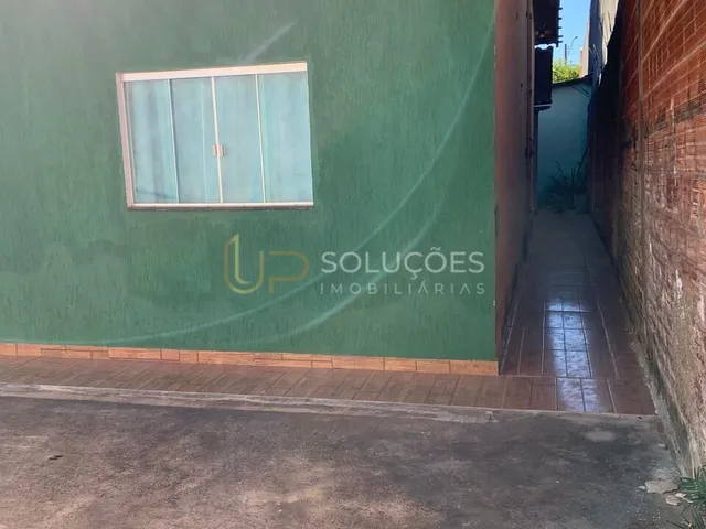 Imagem 4: Casa em Condomínio, Cozinha Planejada, Varanda, Portão Eletrônico, Casa de Apoio