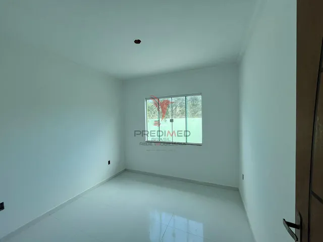 Imagem 9: Casa com 3 Quartos À Venda Pronto para Morar