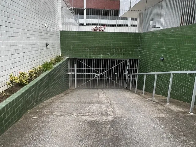 Imagem 3: Apartamento de Luxo na Graças: 4 Quartos, 1 Suíte, 2 Vagas - Edifício Acalanto - 191M² - Recife-Pe