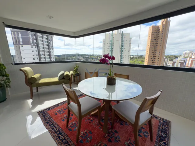 Imagem 10: Apartamento com 4 Quartos - 2 Suítes - 2 Vagas de garagem - 222,26m² privativos - no