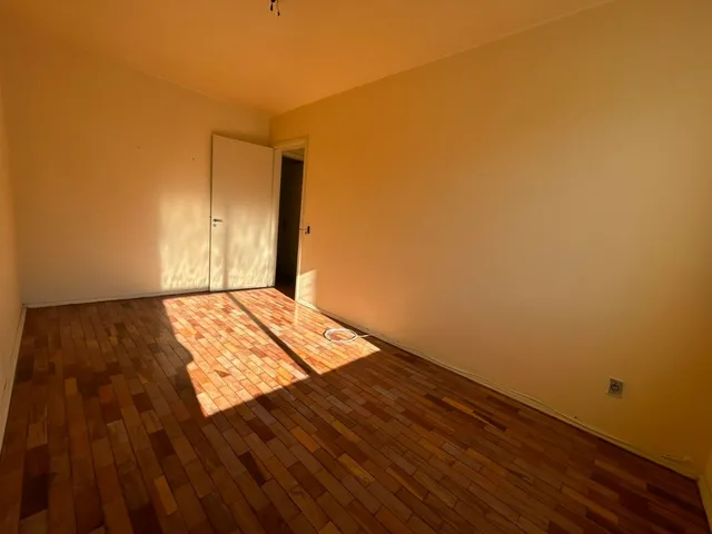 Imagem 11: Apartamento à venda em Porto Alegre, Menino Deus, com 2 quartos, 62m²