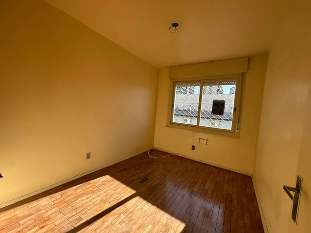 Imagem 8: Apartamento à venda em Porto Alegre, Menino Deus, com 2 quartos, 62m²