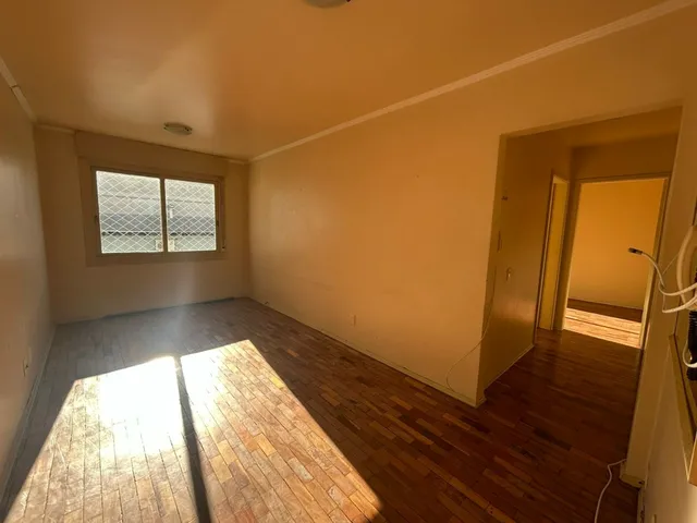 Imagem 2: Apartamento à venda em Porto Alegre, Menino Deus, com 2 quartos, 62m²