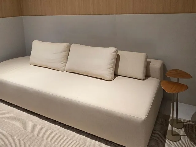 Imagem 14: A 5ª Avenida Imóveis selecionou esse 1/4 (Suíte), sala, varanda e pronto para morar na
