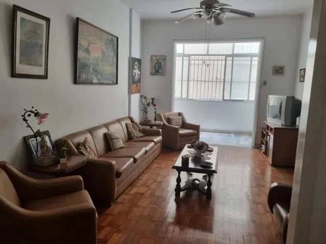 Imagem: Amplo Apartamento de 3 Quartos na Quadra