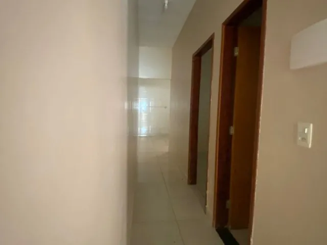 Imagem 9: Casa 2 Quartos com Suíte e Garagem para 2 Carros