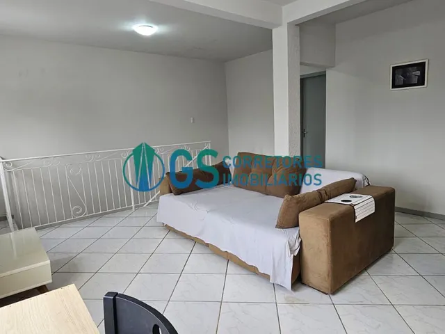 Imagem 6: CASA COM PISCINA Á 200M DA PRAIA DA PINHERA?