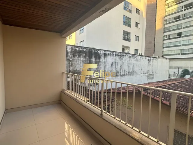 Imagem 4: BELÍSSIMO APARTAMENTO DE 03 QUARTOS, TODO REFORMADO NO PORCELANATO, SOL DA MANHÃ, À