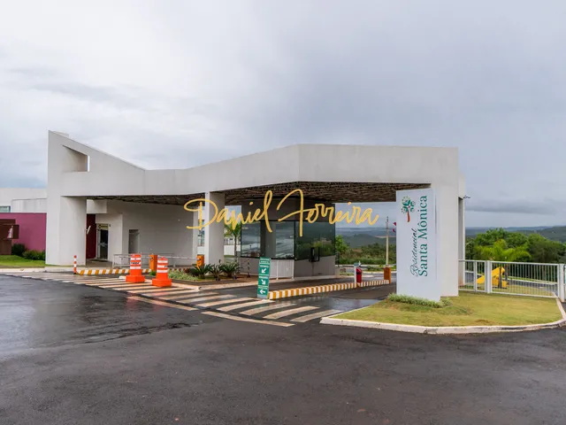 Imagem: Lote plano e nascente na Travessa Andorinhas