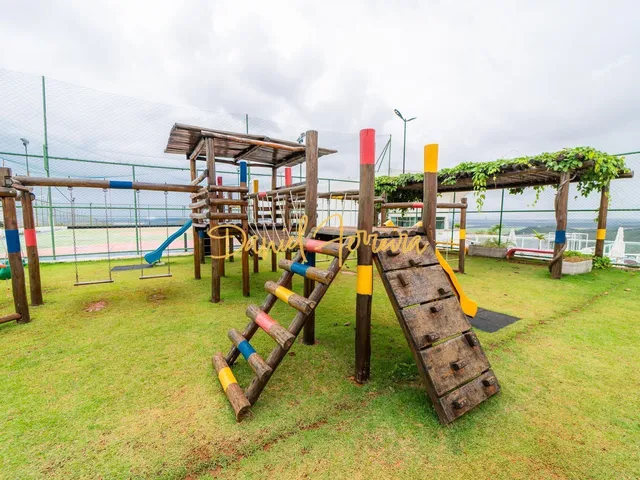 Imagem: Daniel Ferreira vende Lote com fundo para