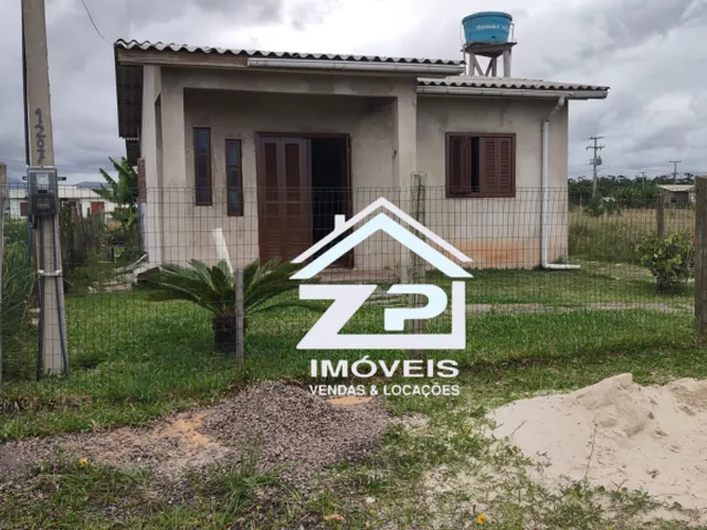 Imagem: Casa à venda com 02 dormitórios - 80m²
