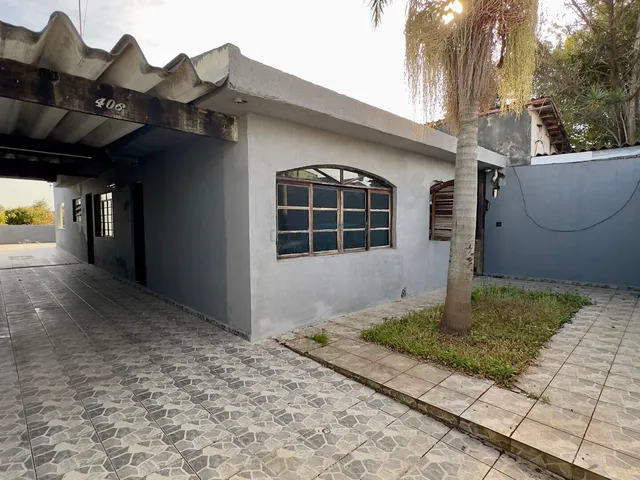 Imagem: Casa de 02 Dormitórios, com Amplo Terreno