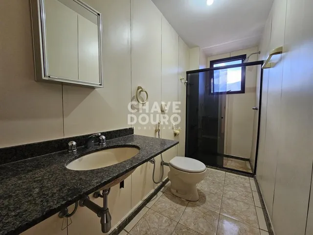 Imagem 15: Apartamento com varanda, 2quartos (sendo 1suíte) +1quarto reversível e vaga, para venda