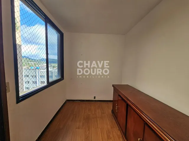 Imagem 6: Apartamento com varanda, 2quartos (sendo 1suíte) +1quarto reversível e vaga, para venda