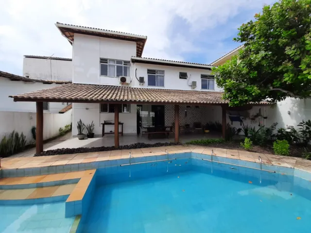 Imagem: Casa com 4 Suítes em Vilas do Atlântico