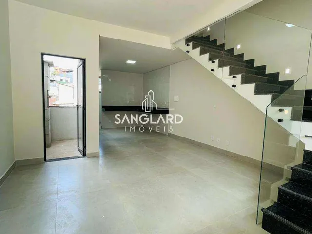 Imagem 4: Casa Duplex, com Suíte, À Venda no Vila Militar