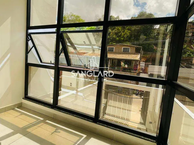 Imagem 7: Casa Duplex, com Suíte, À Venda no Vila Militar