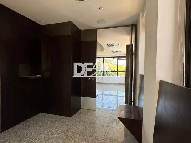 Imagem 8: Ed. Business Point sala com 215,14 m² de área privativa, este conjunto de 6 salas de