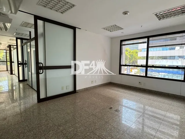 Imagem 6: Ed. Business Point sala com 215,14 m² de área privativa, este conjunto de 6 salas de