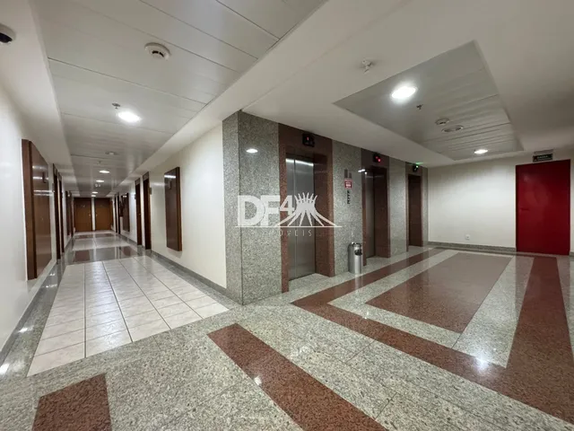 Imagem 10: Ed. Business Point sala com 215,14 m² de área privativa, este conjunto de 6 salas de