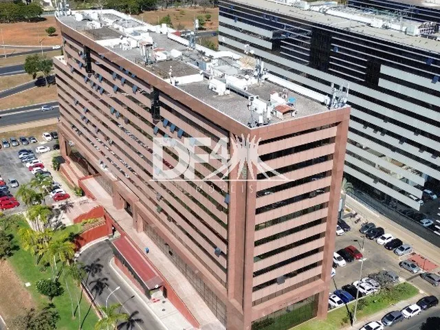 Imagem 4: Edifício Terra Brasilis, na Asa Sul,2 salas amplas, com divisórias para adequar a sua
