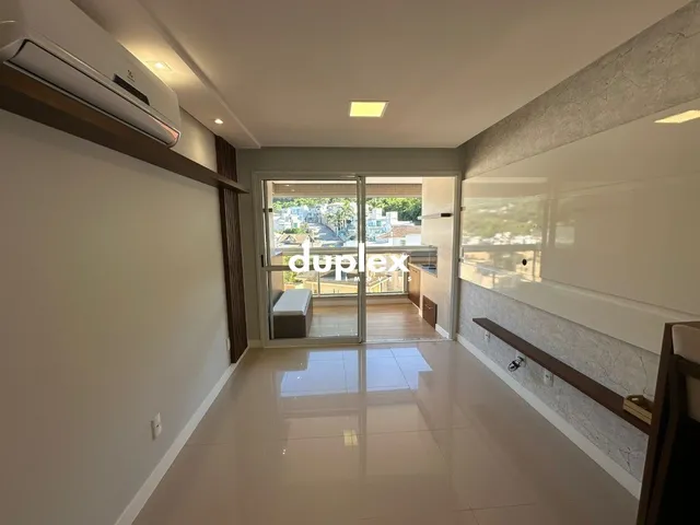 Imagem 16: Apartamento 3 Dormitórios Sendo 1 Suíte, Semimobiliado, Sacada Gourmet e 2 Vagas no