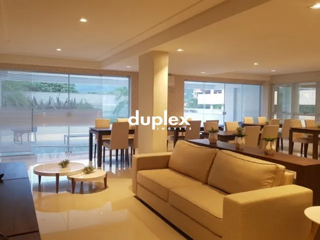 Imagem 3: Apartamento 3 Dormitórios Sendo 1 Suíte, Semimobiliado, Sacada Gourmet e 2 Vagas no