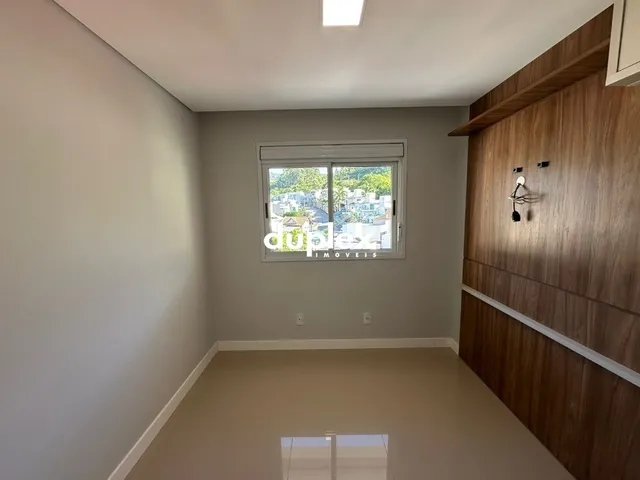 Imagem 11: Apartamento 3 Dormitórios Sendo 1 Suíte, Semimobiliado, Sacada Gourmet e 2 Vagas no