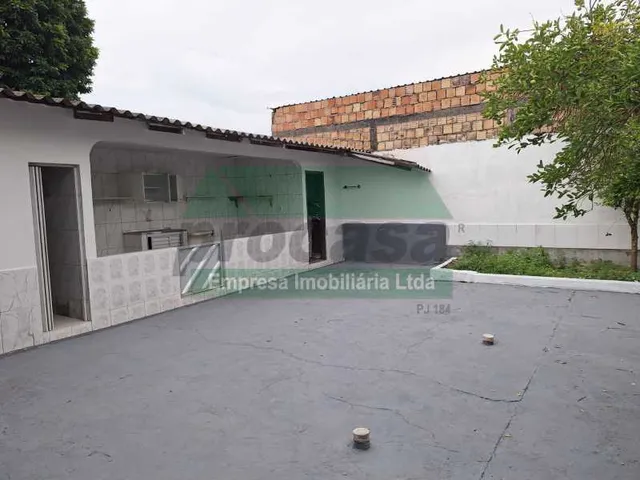 Imagem: Casa de rua / Residencial / Cidade Nova