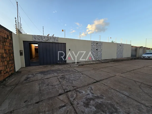 Imagem: Casa Espaçosa, Terreno Gigante e Preço