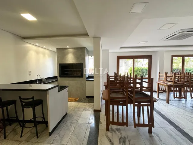 Imagem 1: Apartamento amplo com 78m² de área privativa, 02 quartos, 01 vaga de garagem, sacada
