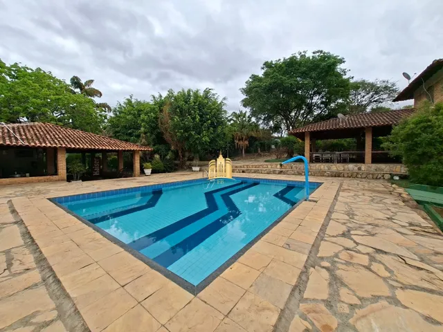 Imagem 11: Sítio de Luxo Dumaville Esmeraldas ? 6.000m², 4 Quartos (2 Suítes), Área Gourmet